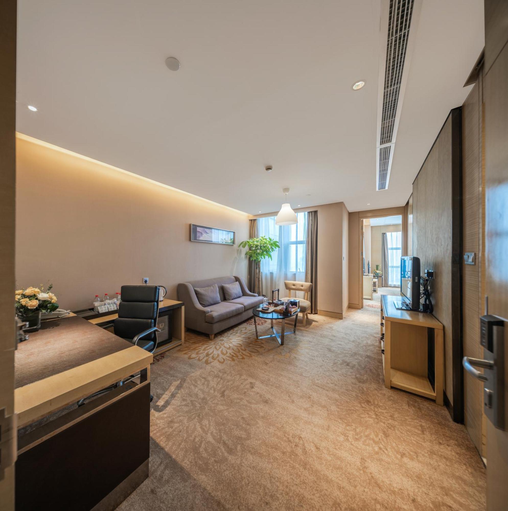 Grand Skylight International Hotel Ganzhou Chang Zhen Avenue Exterior foto