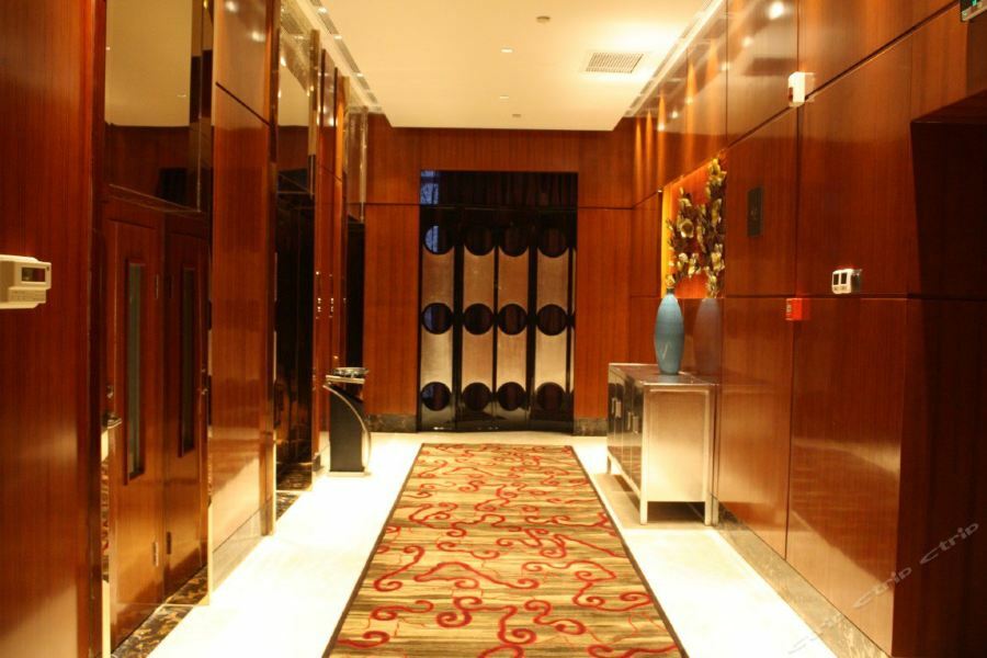 Grand Skylight International Hotel Ganzhou Chang Zhen Avenue Exterior foto