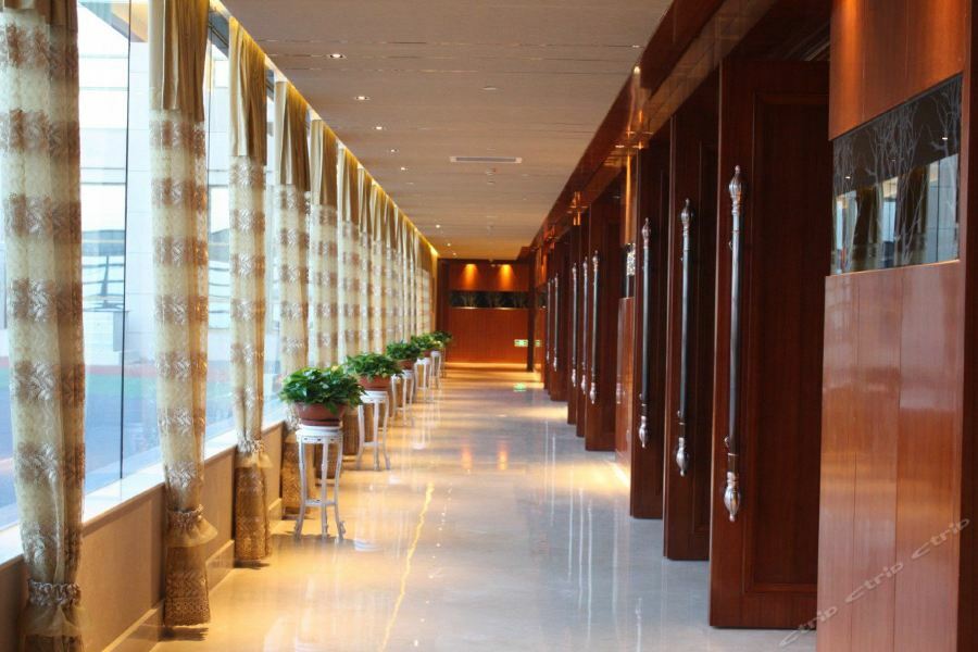 Grand Skylight International Hotel Ganzhou Chang Zhen Avenue Exterior foto
